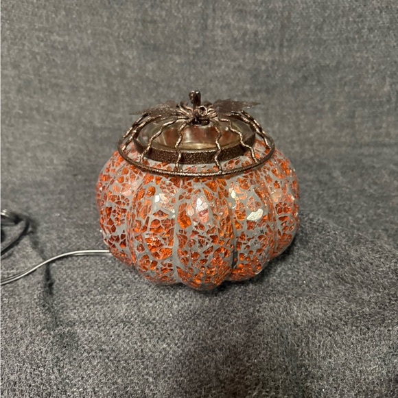 Mosaic pumpkin Scentsy warmer. - Picture 2 of 2